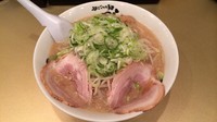 「醤油ラーメン 麺3分の2 アブラごっつ 750円」@超ごってり麺 ごっつ 秋葉原店の写真