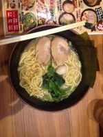 「醤油ラーメン並」@横浜家系ラーメン 壱角家 上尾店の写真