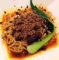 「汁なし担々麺　800円」@BumBunBlauCafe with BeeHiveの写真