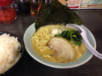 「【期間限定】豚骨味噌ラーメン680円+サービスライス大」@横浜家系らーめん 魂心家 あざみ野店の写真