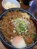 「【期間限定】必殺！とろみちゃんラーメン（ミニライス付き）￥890」@ラーメンアキラの写真