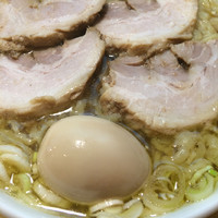 「手もみ中華そばtqチャーシュー×チャーシュー」@博多らーめん バリ龍の写真