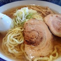 「醤油ら～めん　650円」@麺屋こはくの写真