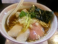 「淡麗煮干ラーメン750円+鶏団子100円+替え玉100円」@らぁめん小池の写真