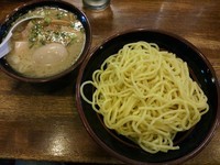 「塩つけ麺 （２玉）　※かつお無しＶｅｒ．＋味玉：携帯クーポン」@らあめん 塩八の写真