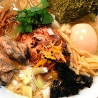 「【限定】活真牡蠣の特濃鶏そば」@特級鶏蕎麦 龍介の写真