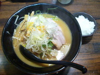 「辛味噌（野菜増し、ライス）　７９０円」@麺処 花田 池袋店の写真