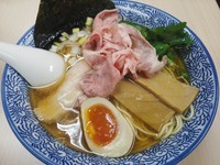 「煮干そば（白）　680円」@中華そば よしかわの写真