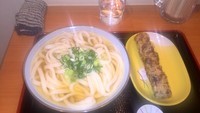 「ひやあつ・大＋ちくわ天（５００円＋１００円）」@純手打ち讃岐うどん 五郎の写真