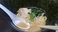 「ラーメン 醤油 海苔×2」@横浜家系ラーメン 上昇気流の写真