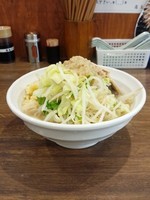 「爆麺（小・ニンニク・ヤサイ）」@爆麺亭 所沢店の写真