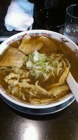 「匠ラーメン  735円」@麺屋 すずめの写真