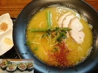 「鶏白湯SOBA￥780＋チャーシュー巻き￥350＝￥1130」@麺匠 神屋の写真