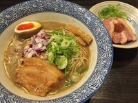 「【10/15夜限定】鴨が恋した煮干しそば（鴨ネギ丼付き）￥980」@麺処 ほん田 nijiの写真