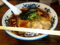 「【手打ちラーメン】600円」@豚平 本店の写真