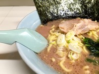 「塩（並・カタメ）＋スーパードライ」@ラーメン屋 けんの写真