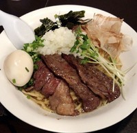 「常陸牛脂の油そば大盛1100円(限定)」@らーめん・つけめん 八角の写真