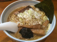「濃厚ラーメン  850円」@藤原らーめん店・カレー店の写真