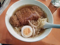 「とんかつらーめん ￥980　他」@まんぷく食堂の写真