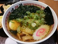 「味福ラーメン（醤油）」@味福 談合坂SA店の写真