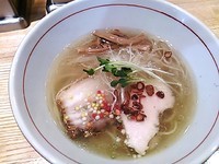 「地球の塩そば」@地球の中華そばの写真