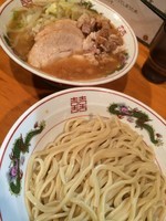 「ストロングレフル 少なめ ブタ 800円＋150円」@豚星。の写真