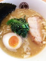 「無垢ラーメン(900円)」@無垢ツヴァイテの写真