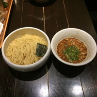 「浸け豚そば」@俺の空 新宿店の写真