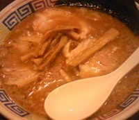 「トンコツ正油チャーシューメン」@麻布ラーメン 芝4丁目店の写真