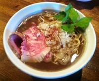 「灰汁中華（片口煮干・鯵・エソ）」@灰汁中華 丿貫の写真