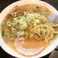 「みそらーめん（脂多め）720円」@こってりらーめん誉 新松戸店の写真