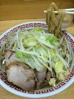 「小ラーメン¥700」@ラーメン二郎 環七新新代田店の写真