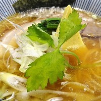 「しょうゆら～めん　680円」@めん結び 光の葉の写真