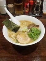 「ジャンク塩らは（並）」@ラハメン ヤマンの写真