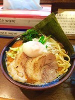 「辛豚ラーメン750円カタメコイメチャーシュー（濱虎カード）」@濃厚豚骨ラーメン 濱虎家の写真
