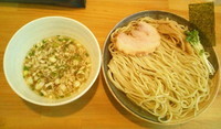 「塩つけ麺(太麺250ｇ)830円＋中盛(+50ｇ)50円」@麺屋 くおんの写真