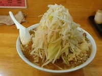 「味噌ラーメンMサイズヤサイニンニク(850円)」@ラーメン豚義の写真