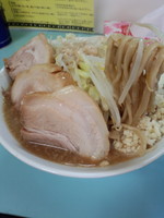 「らーめん☆王子リッチ（ヤサイマシ・ニンニク・玉ネギ・アブラ）」@らーめん☆王子の写真