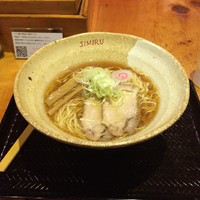 「煮干しらーめん」@麺屋 しみるの写真