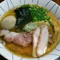 「煮干そば（塩）７２０円（自家製麺Ｖｅｒ．）＋味玉」@二代目 むじゃきの写真