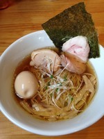 「阿波尾鶏そば＋味玉」@つけ麺 弥七の写真