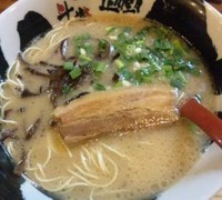 「とんこつらーめん」@博多流 斗樹 赤羽店の写真