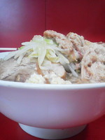 「ミニラーメン（ヤサイニンニクアブラ）\700」@ラーメン二郎 西台駅前店の写真