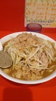 「小ラーメン（アブラ、タマネギ、麺量何故か４５０）＋魚粉（にぼ」@麺屋 桐龍の写真