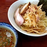 「【限定】イリコの味噌つけ麺（大300ｇ）＋和えネギ」@良温(Ra-on)の写真