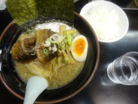 「えんどうもんラーメン(醤油)(1020円)」@遠藤門 中野島店の写真