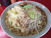 「大ラーメン ニンニク少なめ アブラ ヤサイ」@赤ひげラーメンの写真