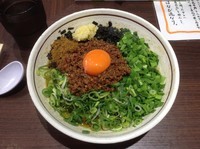 「台湾まぜそば＋チーズ」@麺屋はなび 新宿店の写真