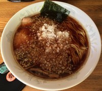 「ラーメン+やく味増し(¥550+¥30)」@よしいちの写真