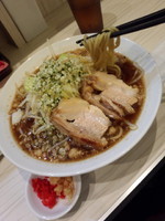 「〖限定〗豚ソースラーメン（ニンニク有）800円」@麺バカ息子の写真